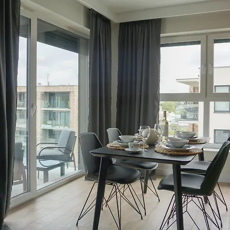 アパート Solt Perlowa Przystan コウォブジェク